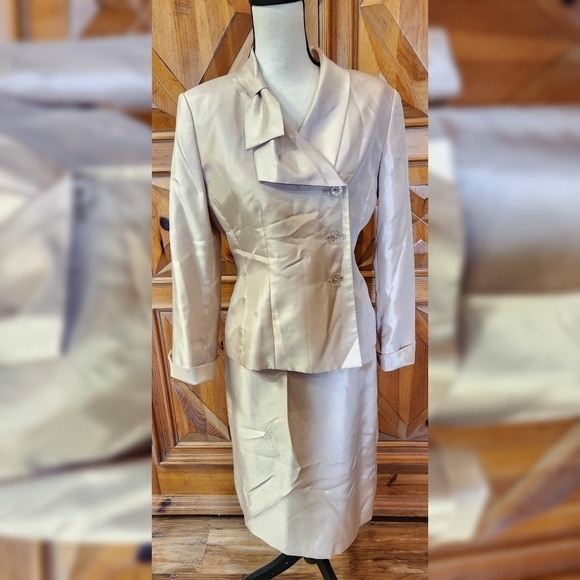 Le Suit Skirt Set Sz 10 - Picture 1 of 6